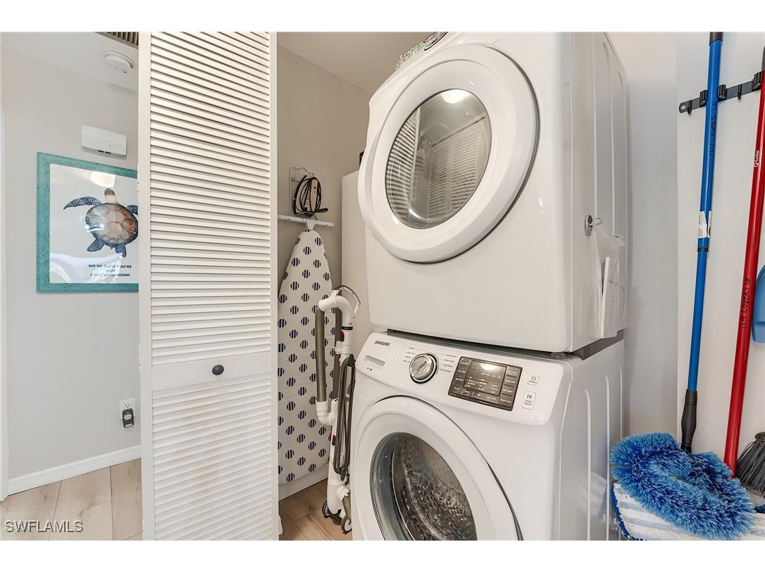 114 Lovers Lane Fort Myers Beach FL 33931 225077477 image34