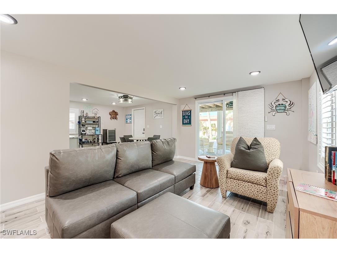 114 Lovers Lane Fort Myers Beach FL 33931 225077477 image7