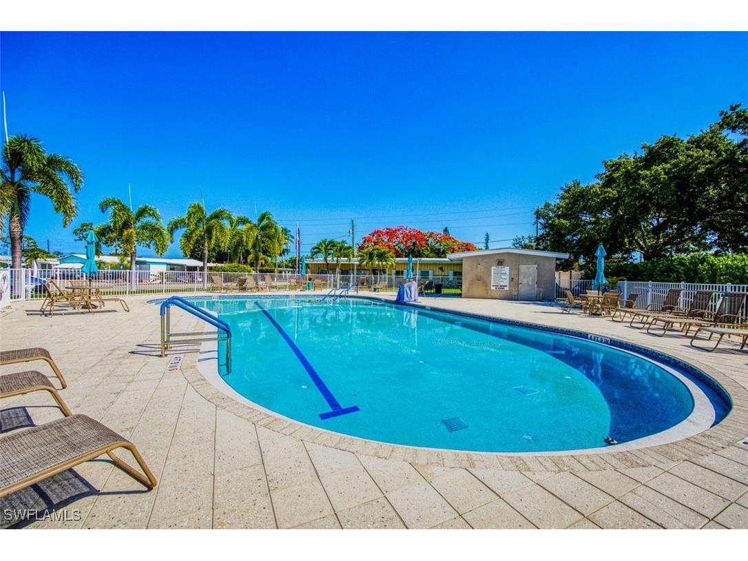 114 Moorhead Manor #114 Naples FL 34112 225081671 image32