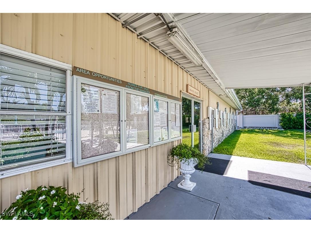 114 Moorhead Manor #114 Naples FL 34112 225081671 image33