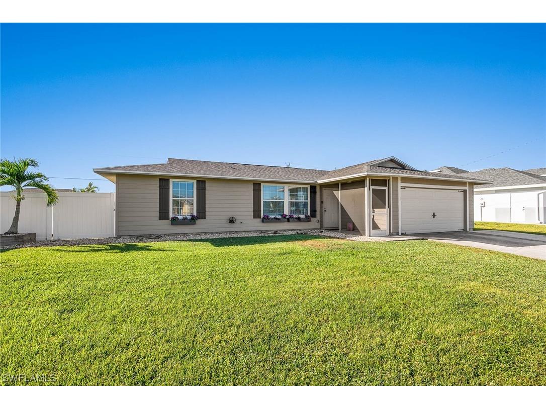 114 NE 12th Lane Cape Coral FL 33909 223069479 image1