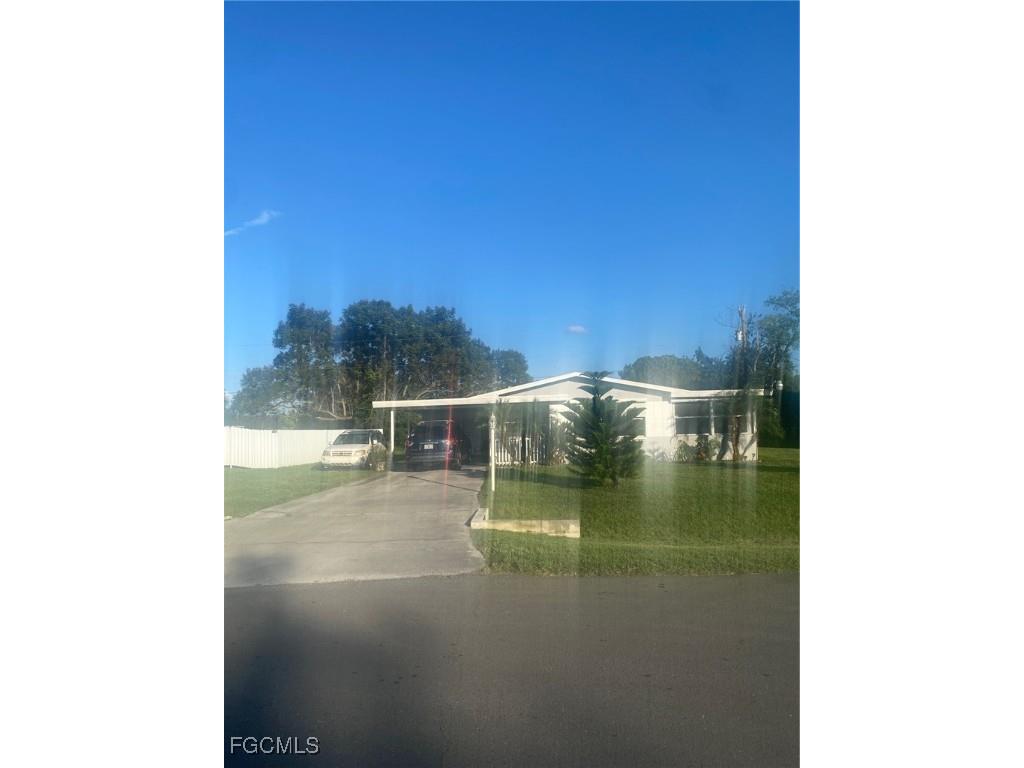 114 Oleander Road Lehigh Acres FL 33936 2025015274 image3
