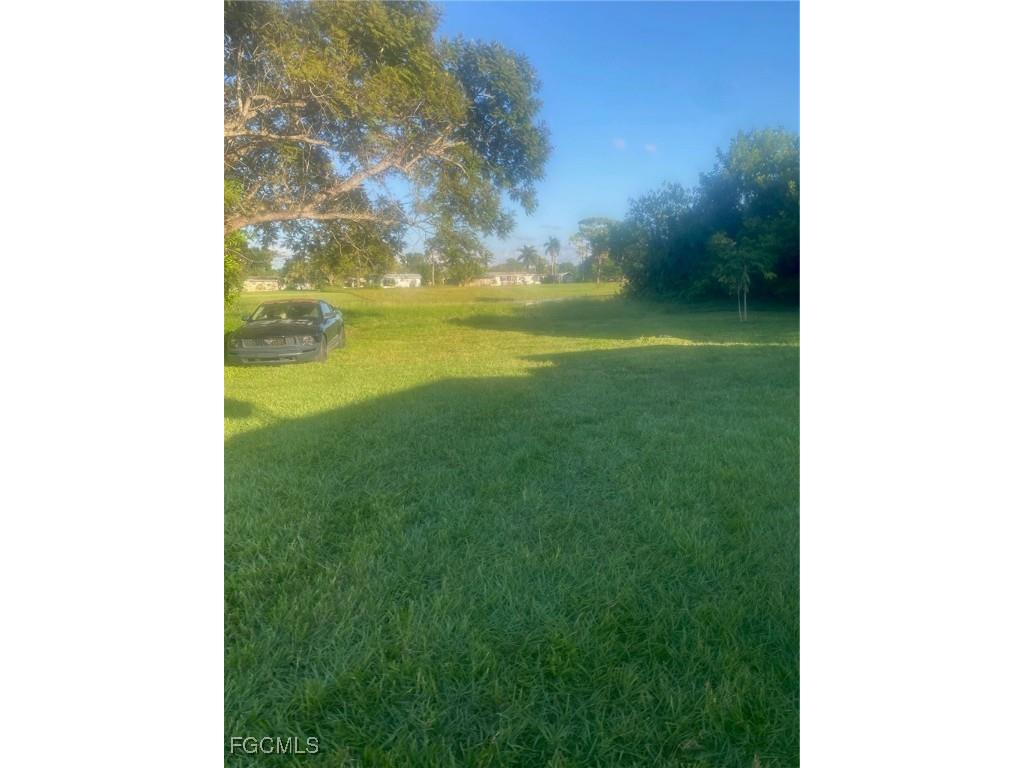 114 Oleander Road Lehigh Acres FL 33936 2025015274 image6