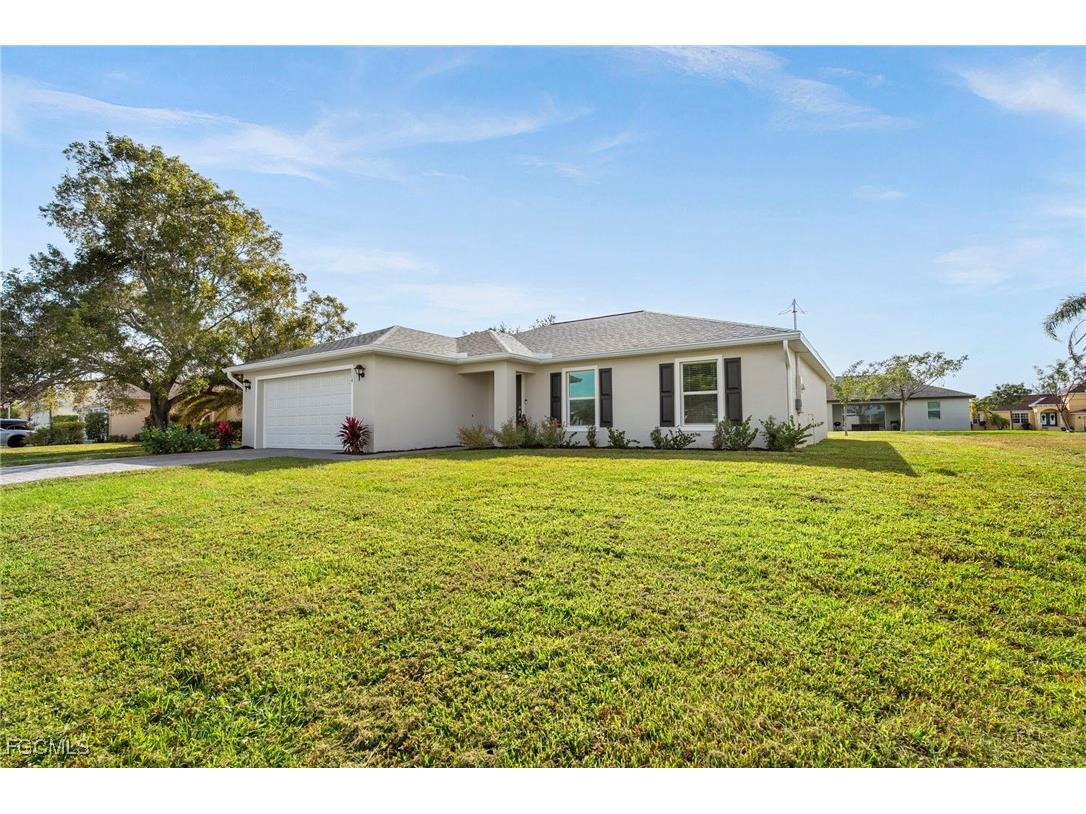 114 SW 13th Street Cape Coral FL 33991 2025025240 image1