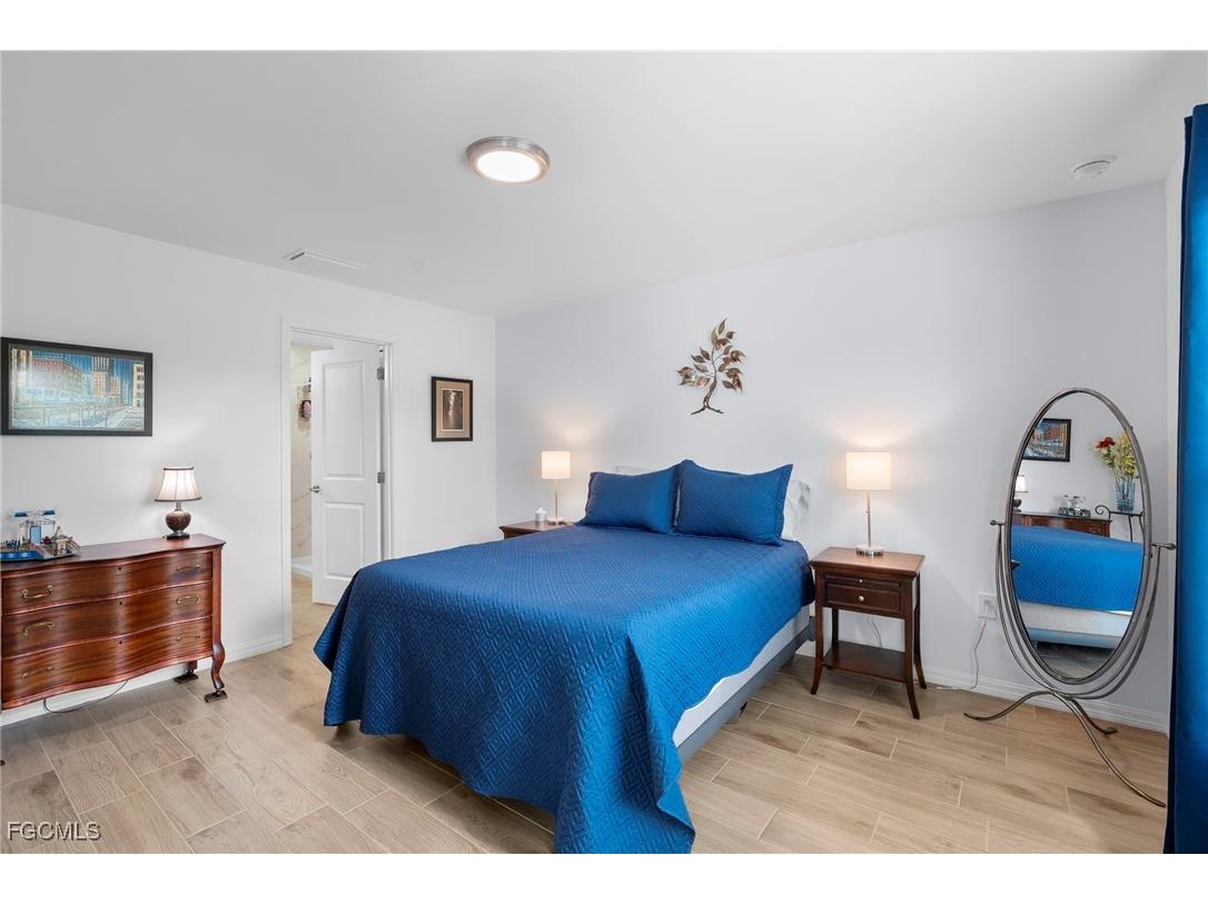 114 SW 13th Street Cape Coral FL 33991 2025025240 image18