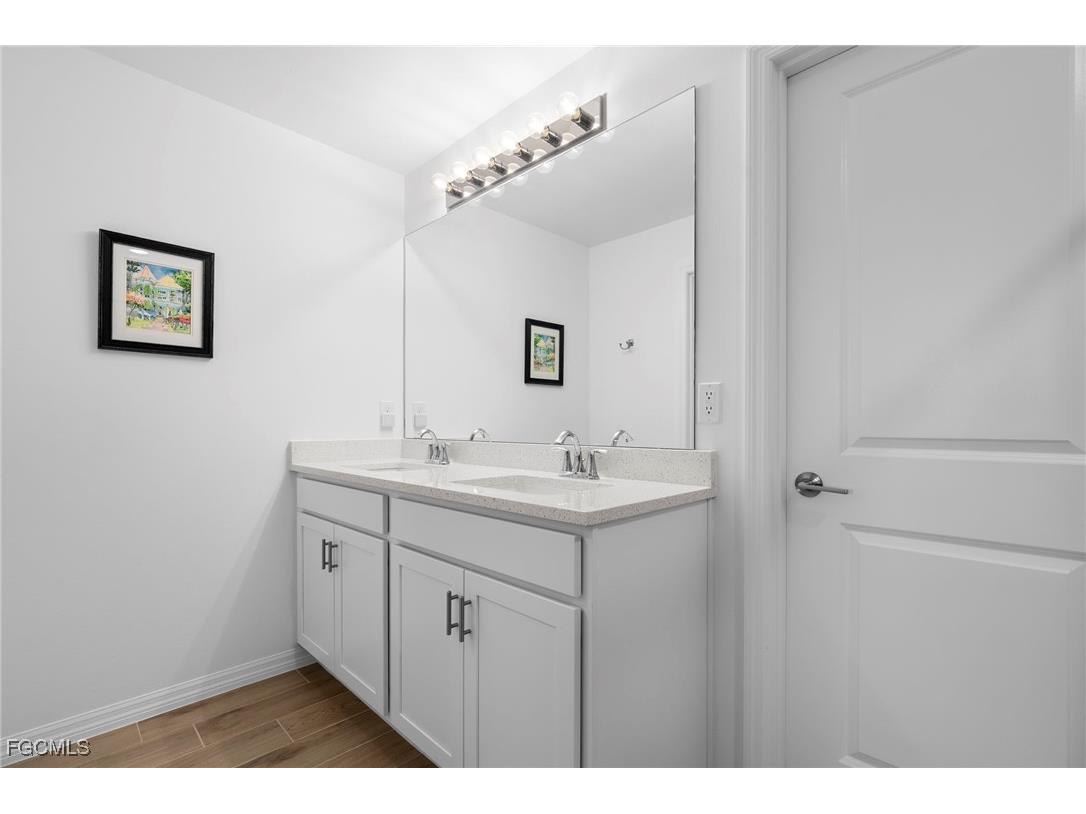 114 SW 13th Street Cape Coral FL 33991 2025025240 image19