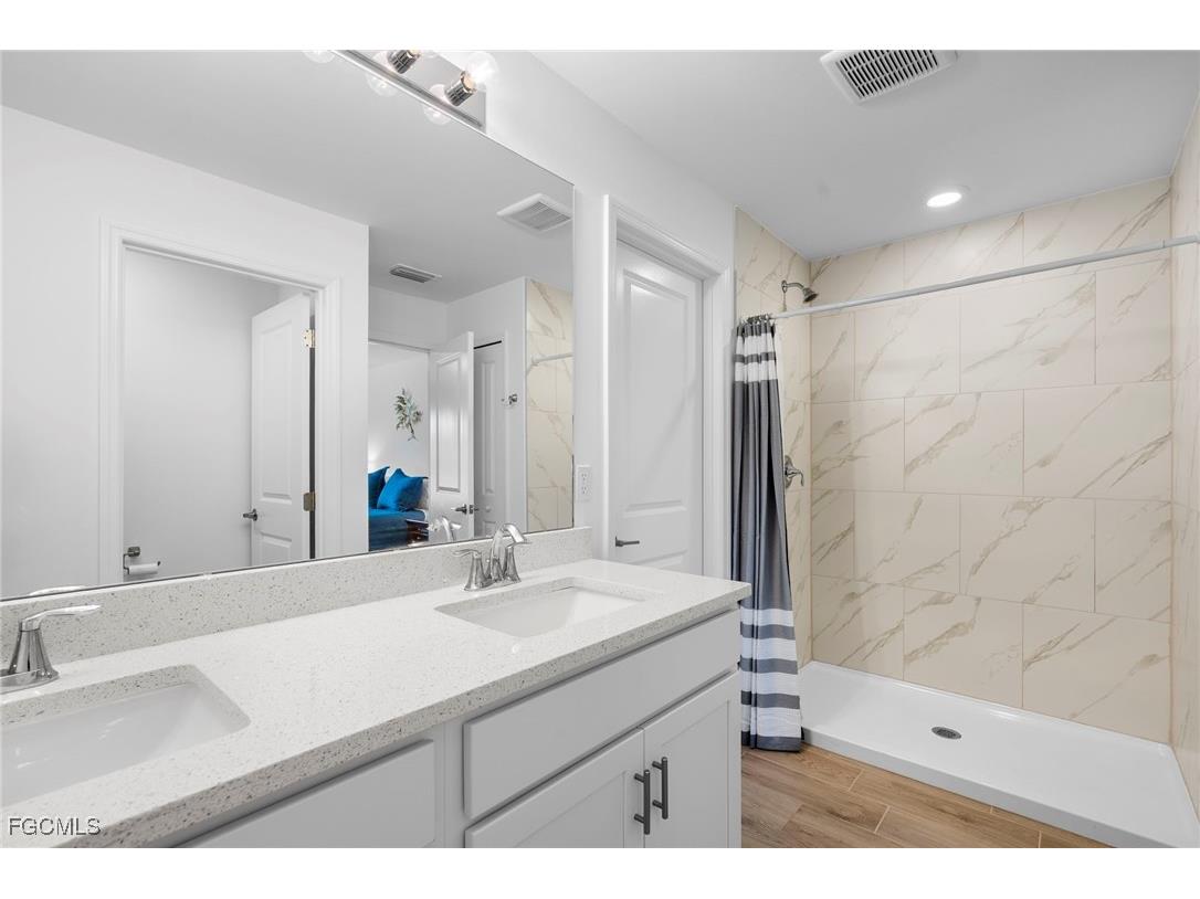 114 SW 13th Street Cape Coral FL 33991 2025025240 image20