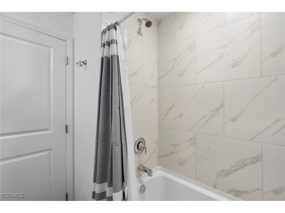 114 SW 13th Street Cape Coral FL 33991 2025025240 image27