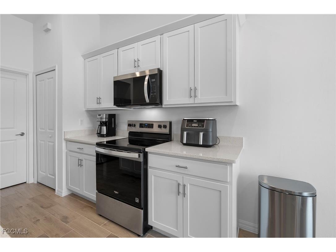 114 SW 13th Street Cape Coral FL 33991 2025025240 image8