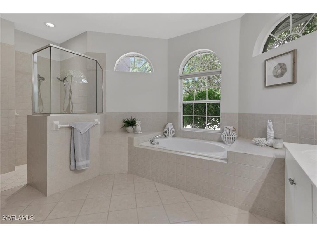 1140 10th Avenue N Naples FL 34102 225074800 image21