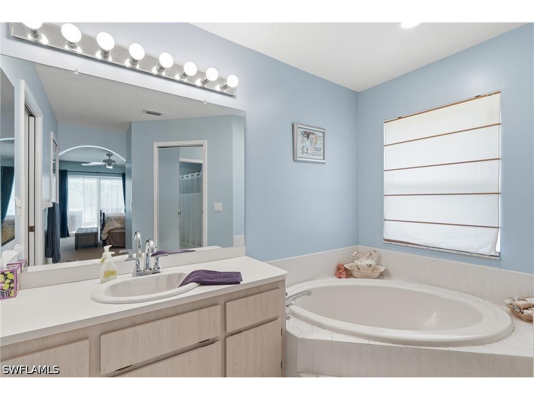 1140 22nd Avenue NE Naples FL 34120 226023282 image19