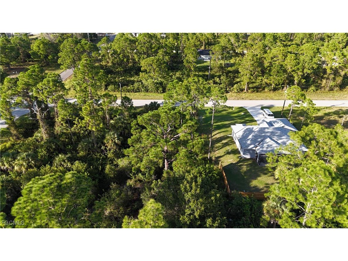 1140 Jaguar Boulevard Lehigh Acres FL 33974 2025016193 image4