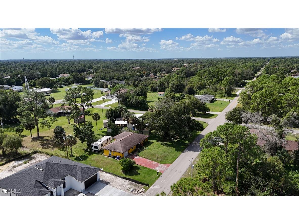 1140 Jaguar Boulevard Lehigh Acres FL 33974 2025016193 image5