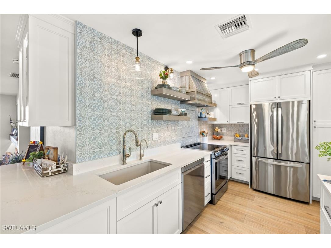 1140 Little Neck Court #D37 Naples FL 34102 225068778 image15