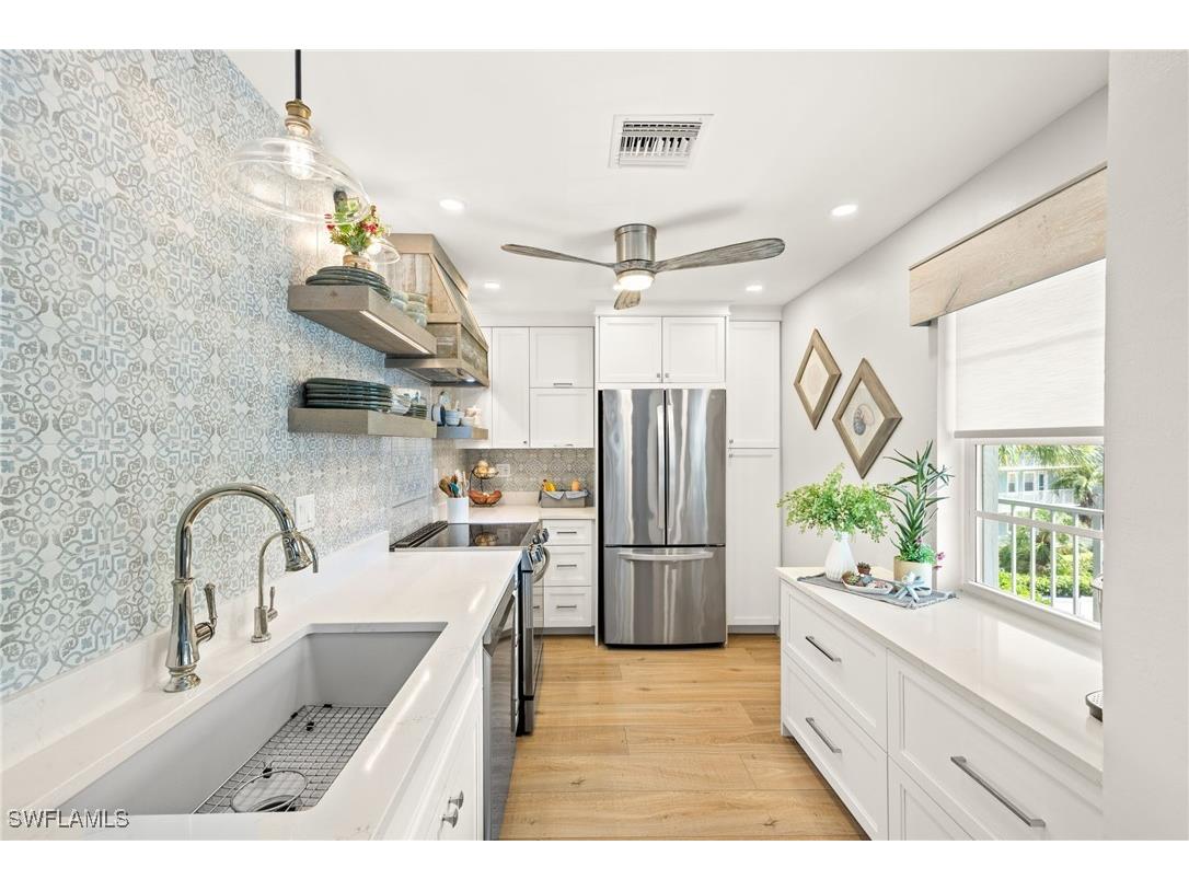 1140 Little Neck Court #D37 Naples FL 34102 225068778 image16