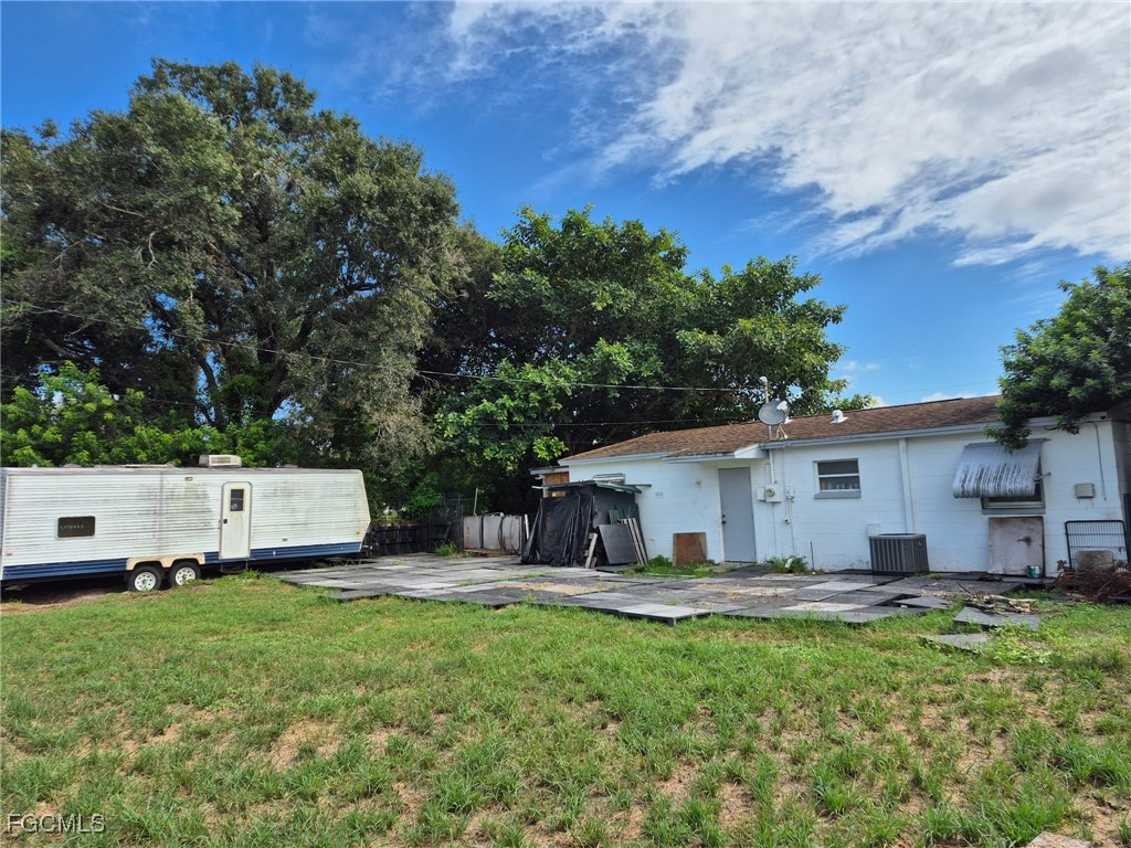 1140 Navajo Avenue Lehigh Acres FL 33936 2025013071 image17