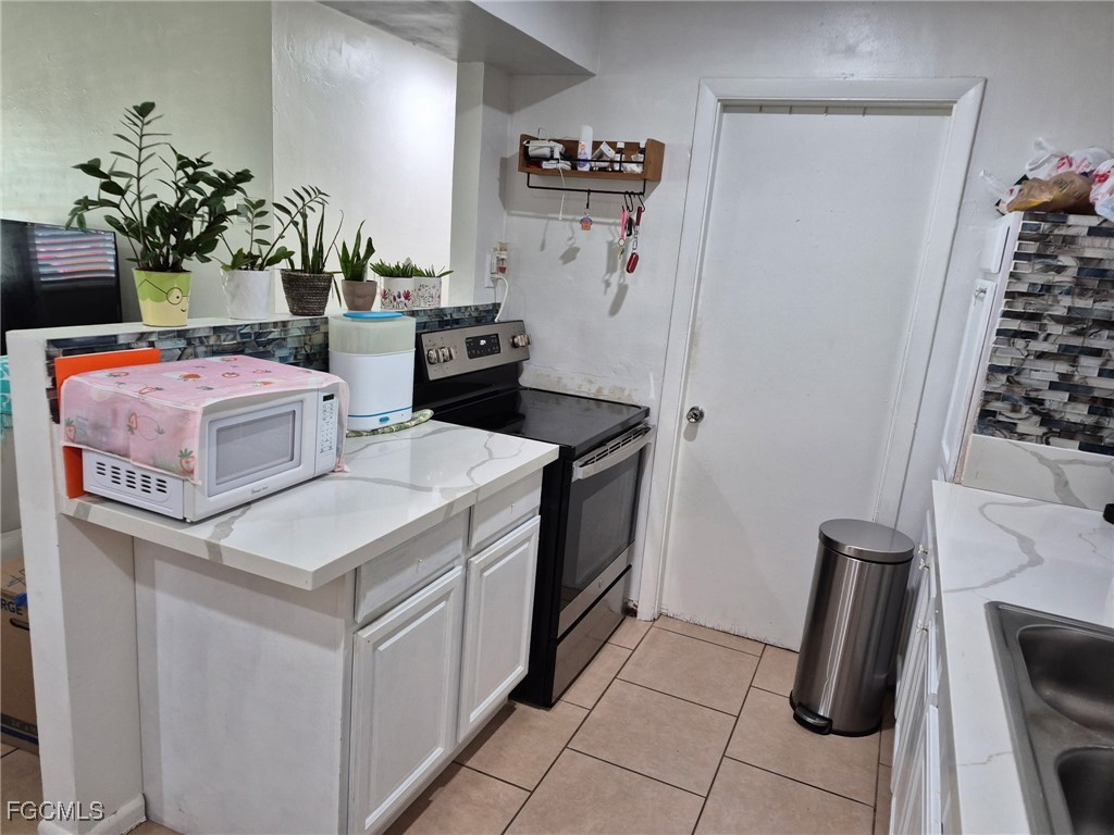 1140 Navajo Avenue Lehigh Acres FL 33936 2025013071 image9