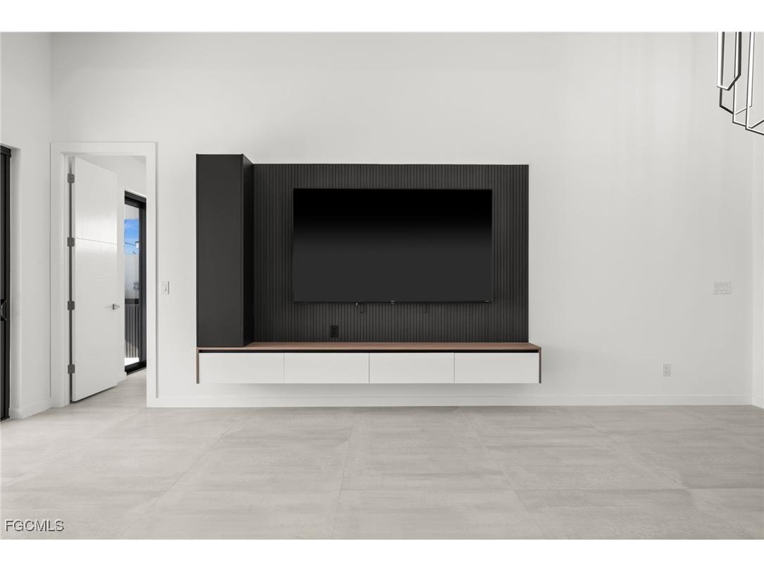 1140 SW 40th Terrace Cape Coral FL 33914 2025024905 image11