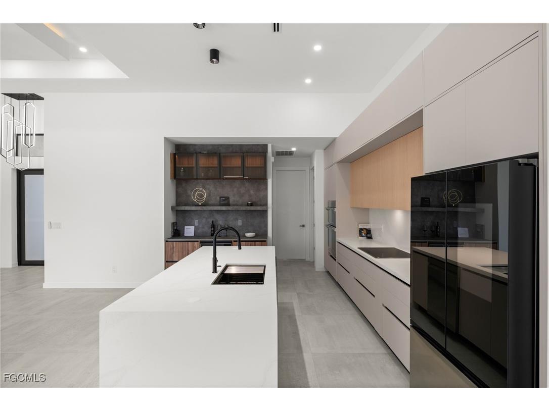 1140 SW 40th Terrace Cape Coral FL 33914 2025024905 image20