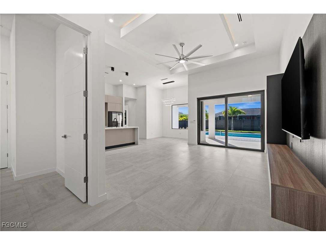 1140 SW 40th Terrace Cape Coral FL 33914 2025024905 image5