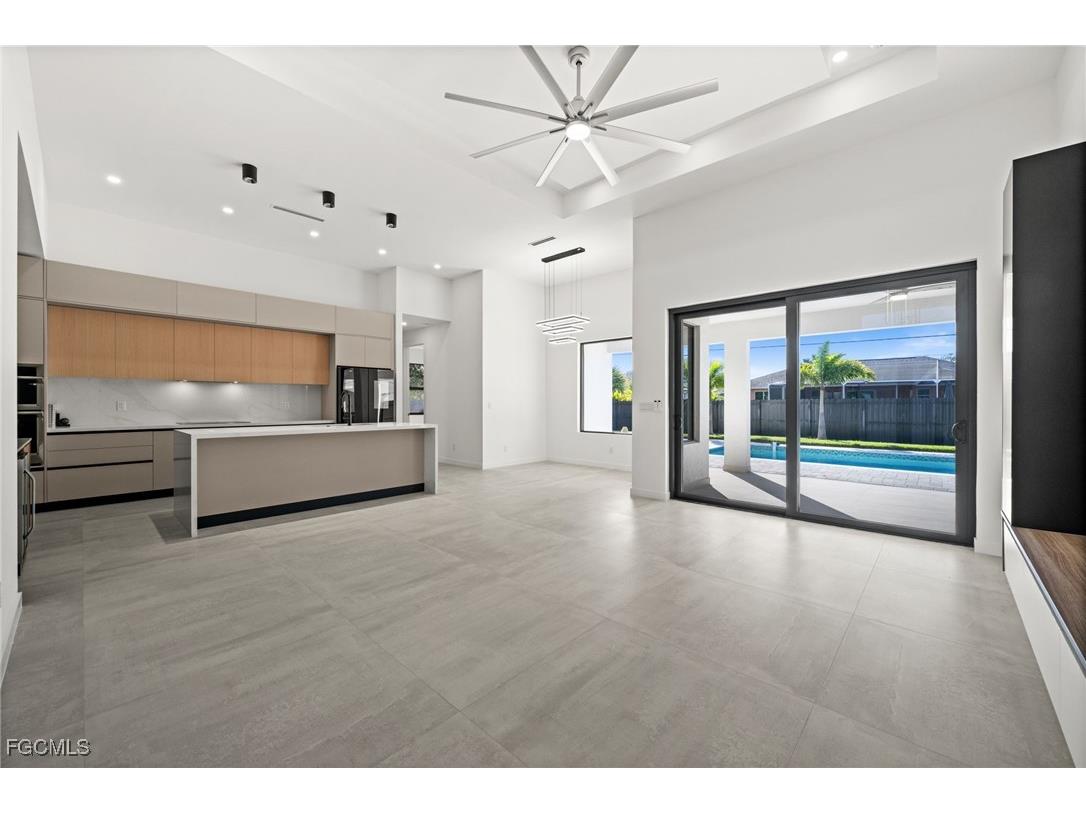 1140 SW 40th Terrace Cape Coral FL 33914 2025024905 image8