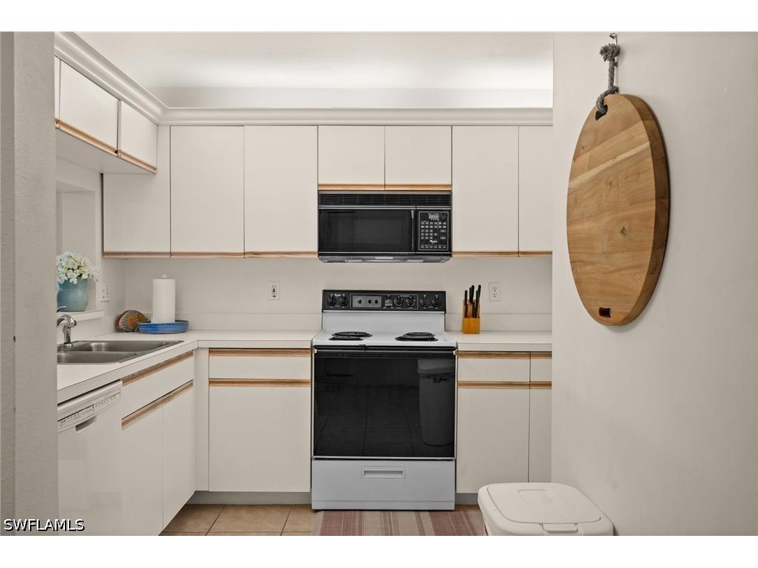 1140 Sarah Jean Circle #C206 Naples FL 34110 226013741 image13