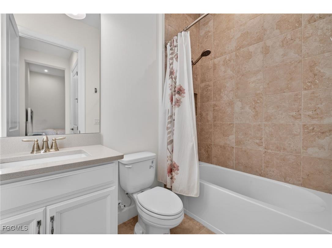 11400 Canal Grande Drive Fort Myers FL 33913 2025024558 image15