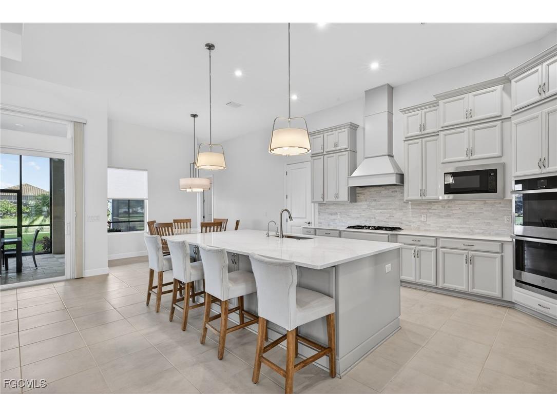 11400 Canal Grande Drive Fort Myers FL 33913 2025024558 image4