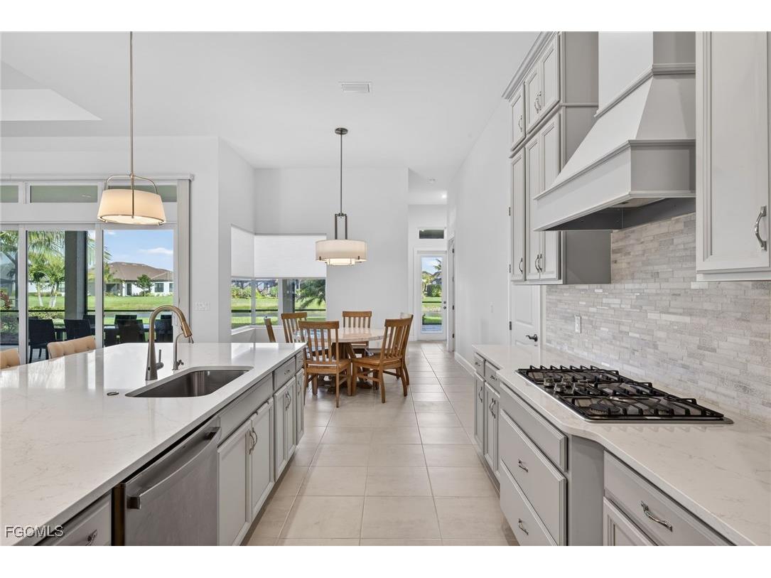 11400 Canal Grande Drive Fort Myers FL 33913 2025024558 image6