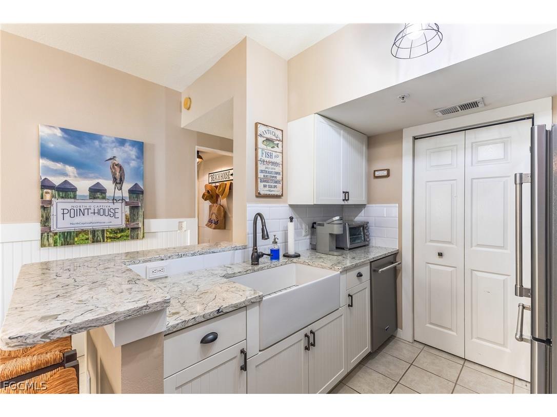 11400 Ocean Walk Lane #212 Fort Myers FL 33908 2026012271 image16