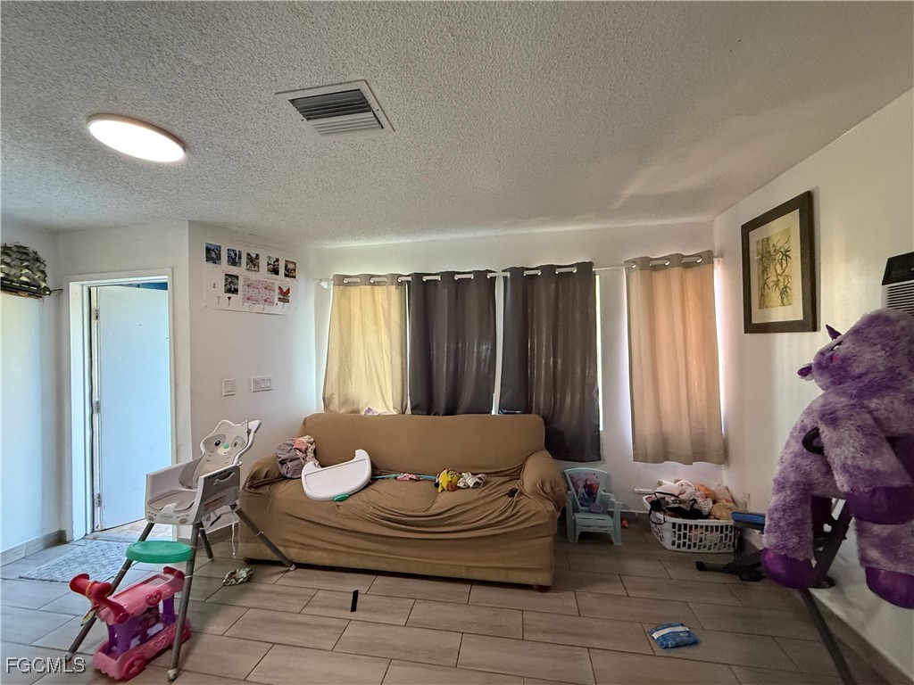 11401-403 Char Ann Drive #403 Fort Myers FL 33908 2025018234 image19
