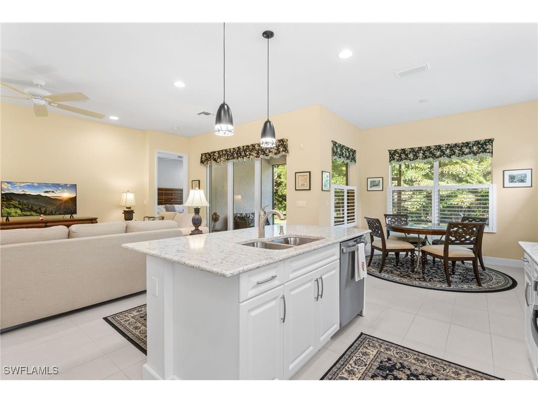 11409 Jacaranda Drive Naples FL 34120 225083233 image18