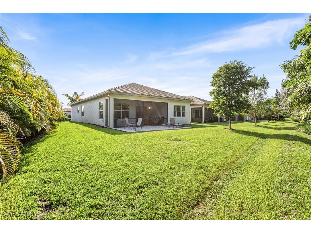 11409 Jacaranda Drive Naples FL 34120 225083233 image38