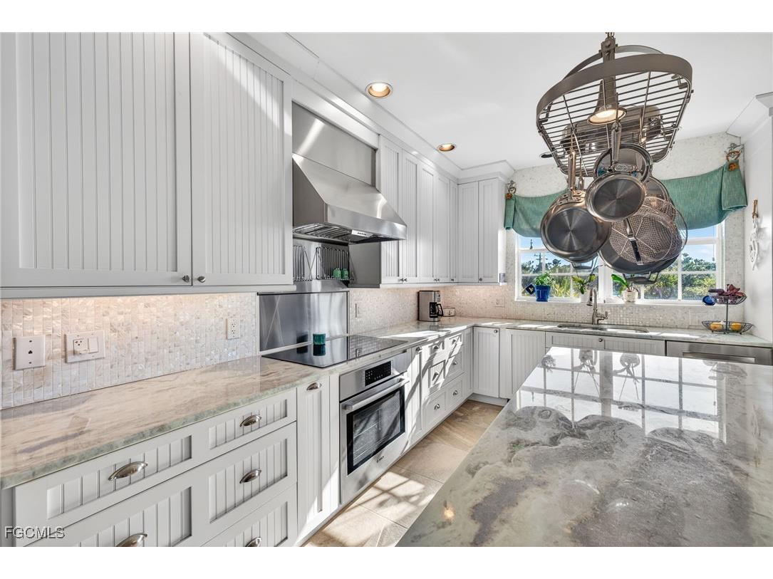 1141 Paper Fig Court Sanibel FL 33957 2025023438 image15