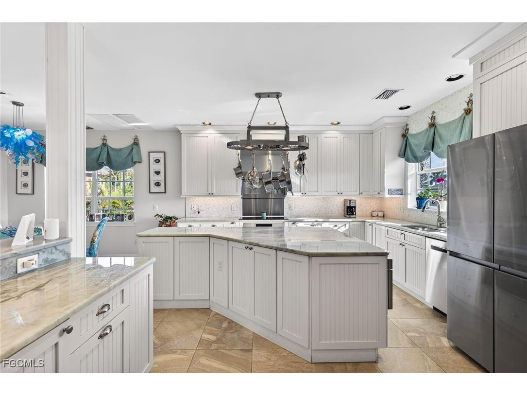 1141 Paper Fig Court Sanibel FL 33957 2025023438 image16