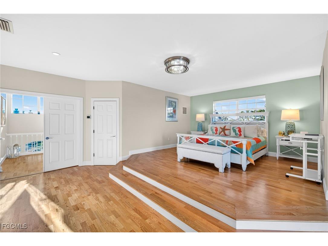 1141 Paper Fig Court Sanibel FL 33957 2025023438 image22