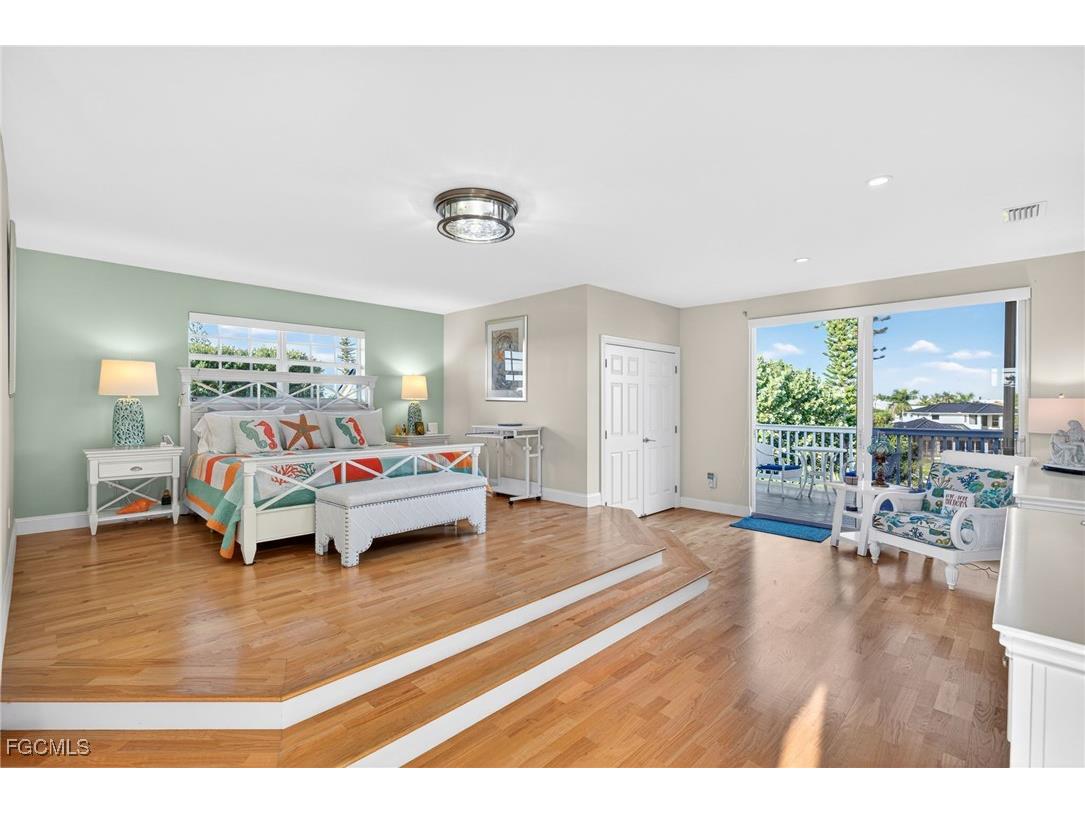 1141 Paper Fig Court Sanibel FL 33957 2025023438 image24