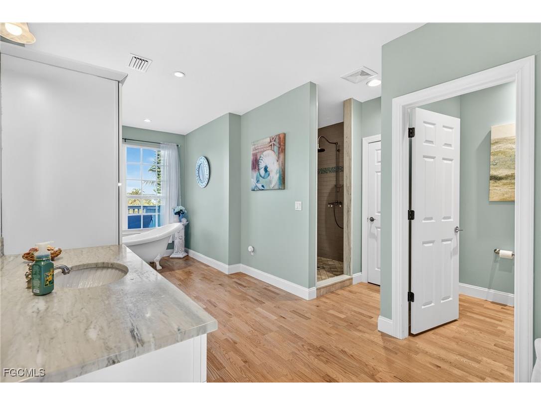 1141 Paper Fig Court Sanibel FL 33957 2025023438 image29