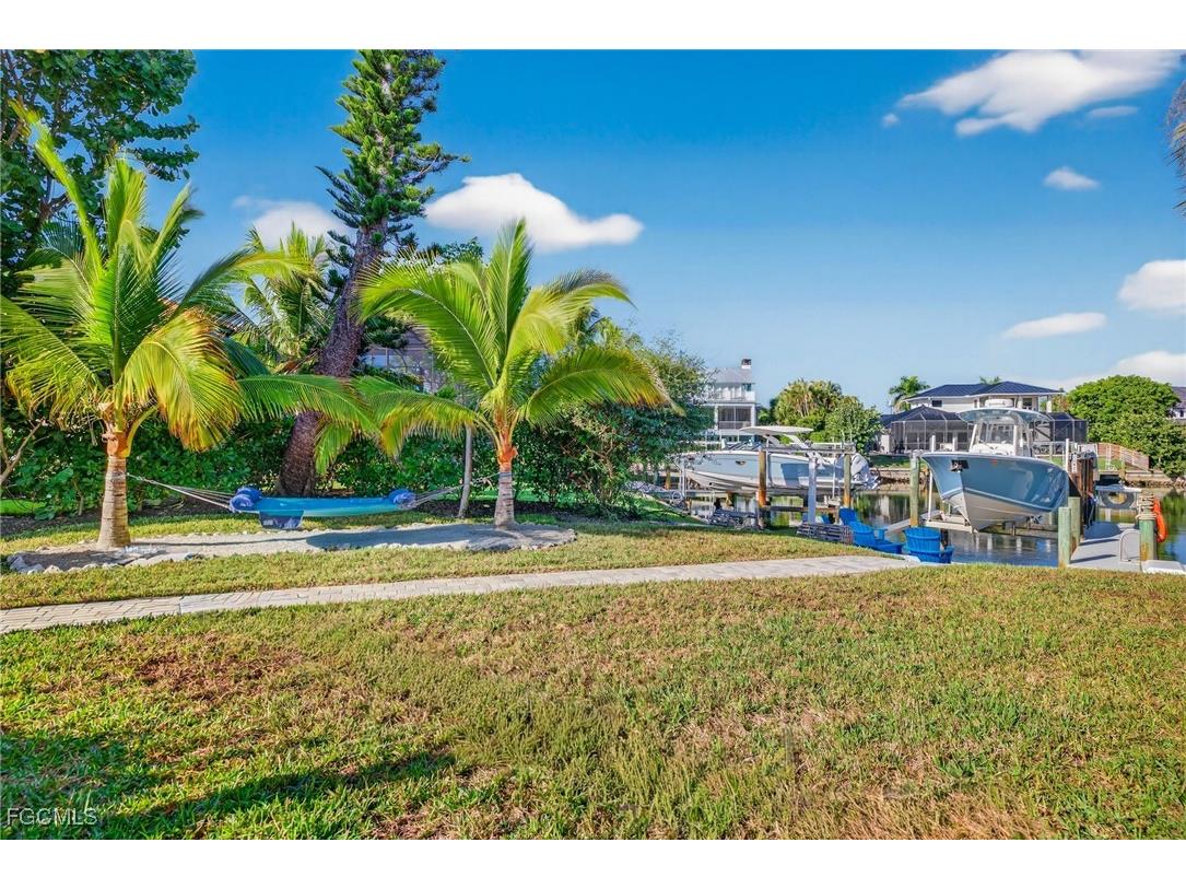 1141 Paper Fig Court Sanibel FL 33957 2025023438 image44