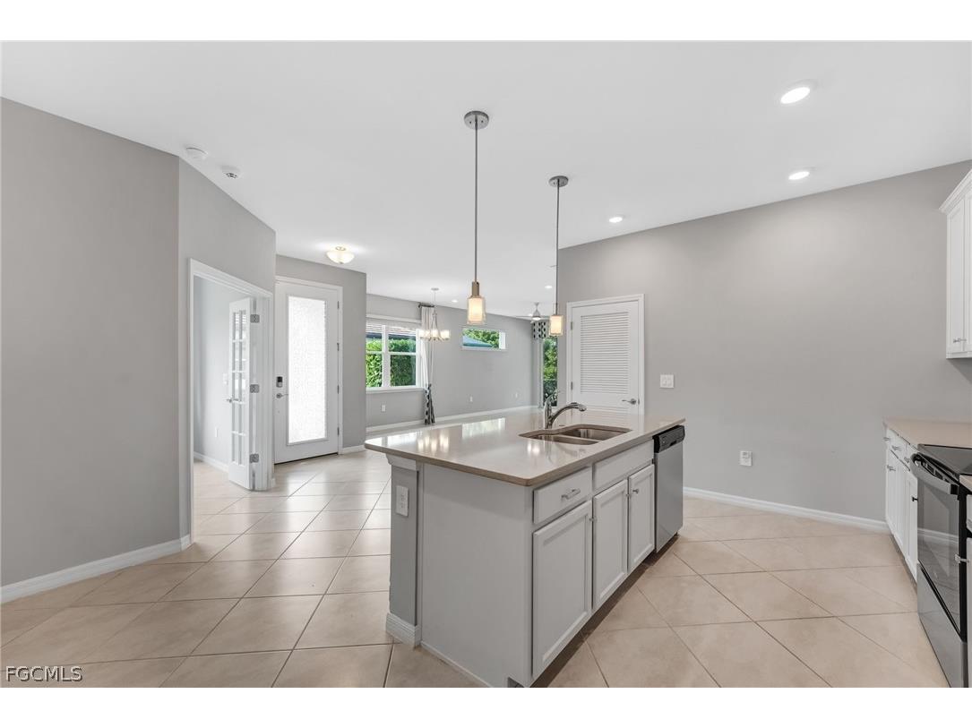 1141 S Town And River Drive Fort Myers FL 33919 2026002757 image18