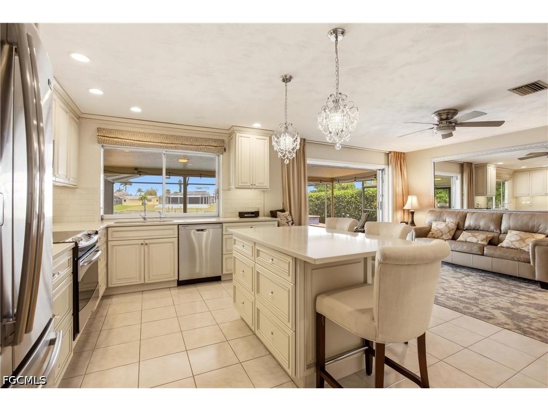 1141 SE 28th Terrace Cape Coral FL 33904 2026018595 image12