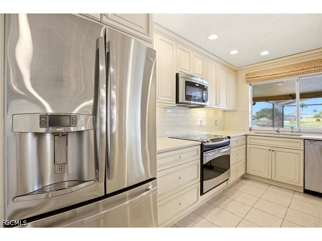 1141 SE 28th Terrace Cape Coral FL 33904 2026018595 image13