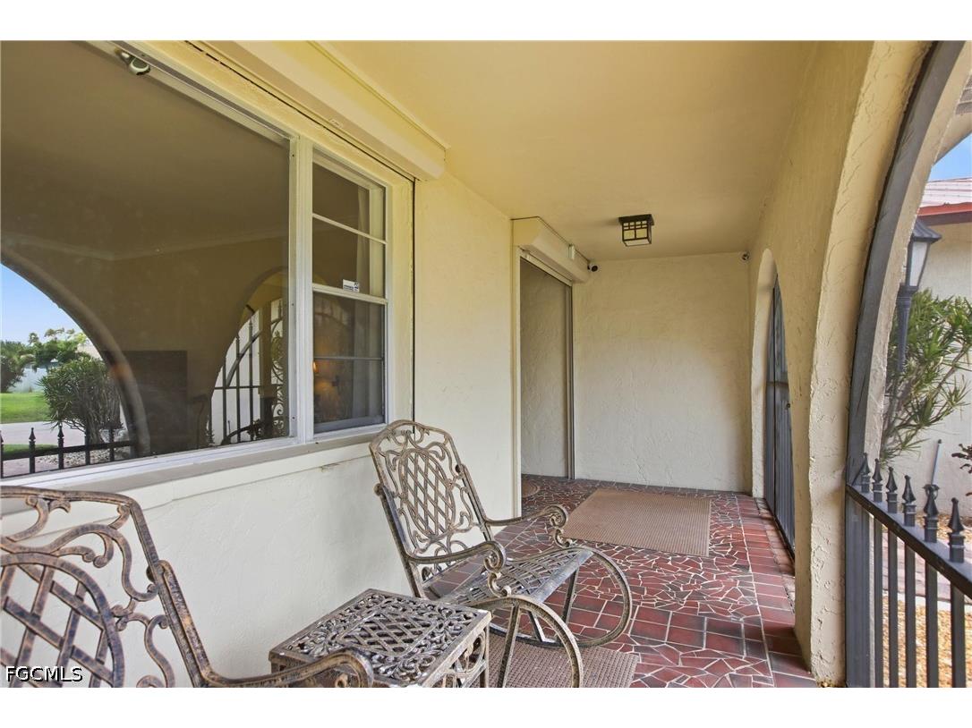 1141 SE 28th Terrace Cape Coral FL 33904 2026018595 image8