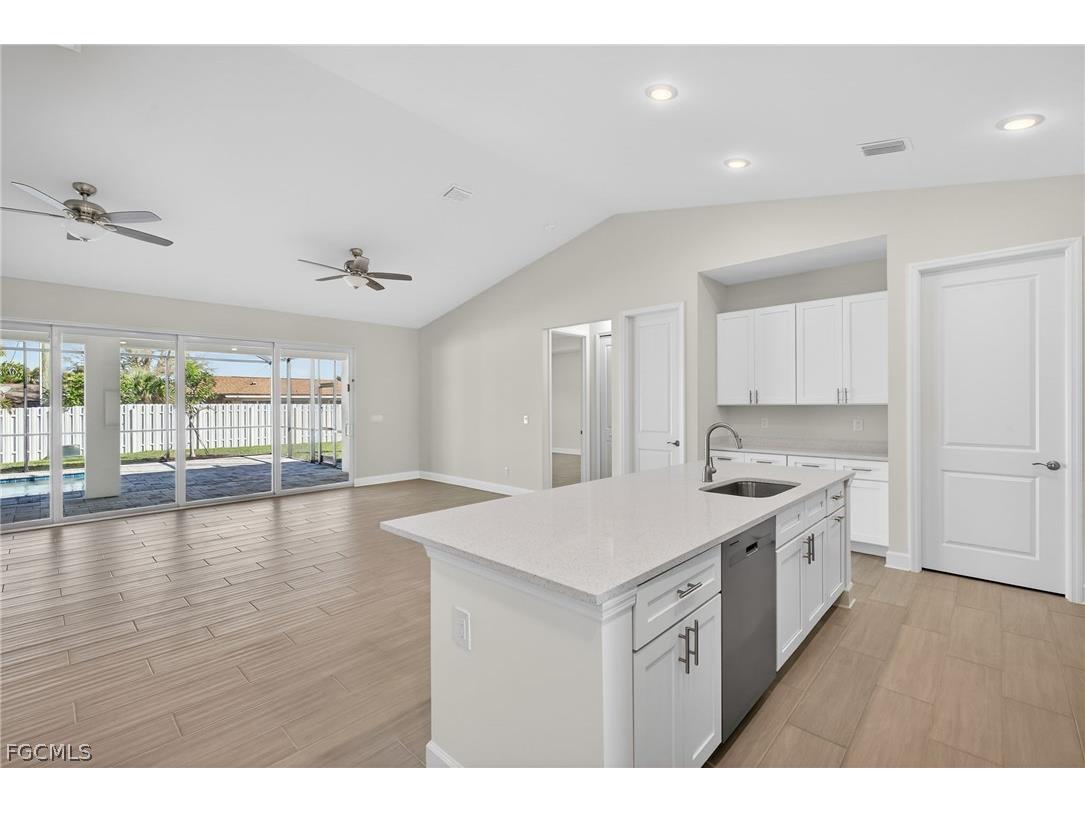 1141 SE 35th Street Cape Coral FL 33904 2026009210 image12