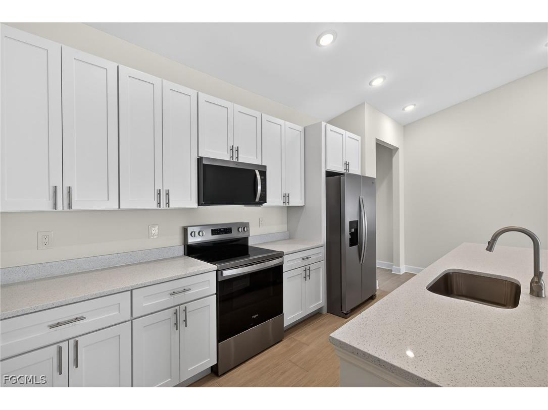 1141 SE 35th Street Cape Coral FL 33904 2026009210 image4