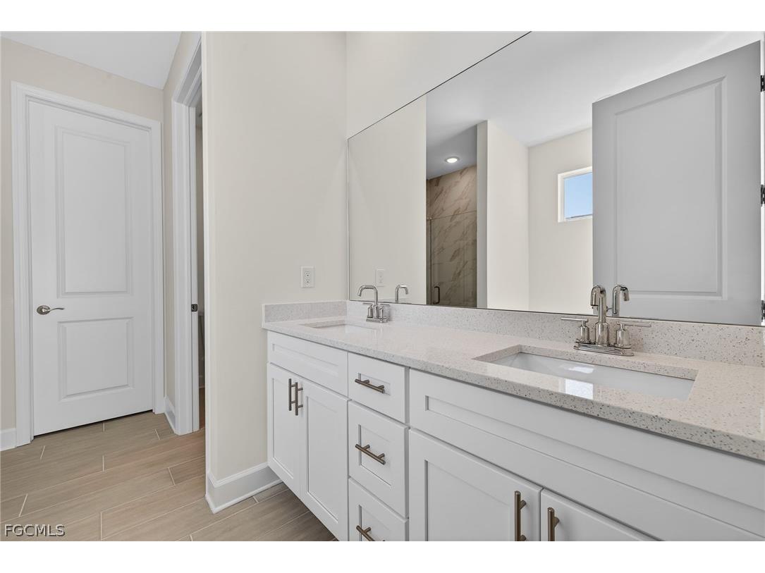 1141 SE 35th Street Cape Coral FL 33904 2026009210 image8