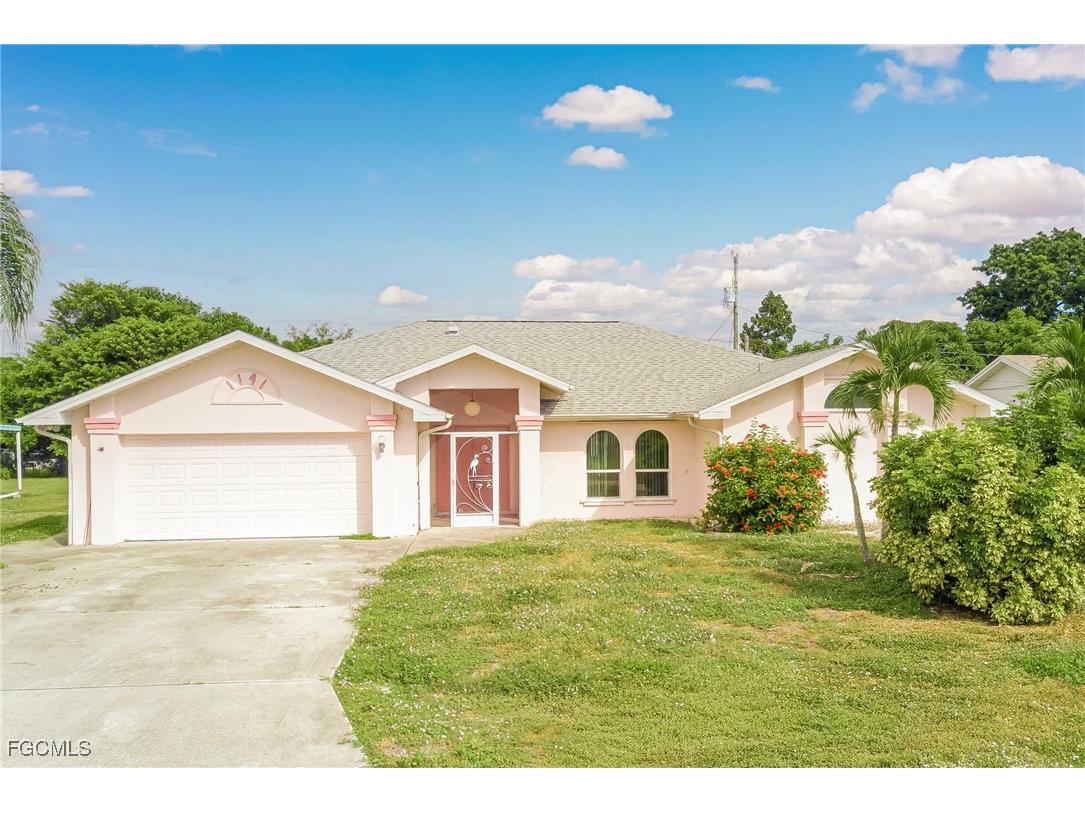 1141 SE 35th Terrace Cape Coral FL 33904 2025018927 image1