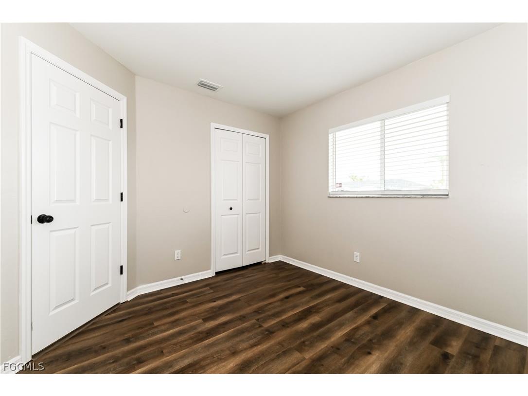 1141 SW 6th Terrace Cape Coral FL 33991 2026007741 image8