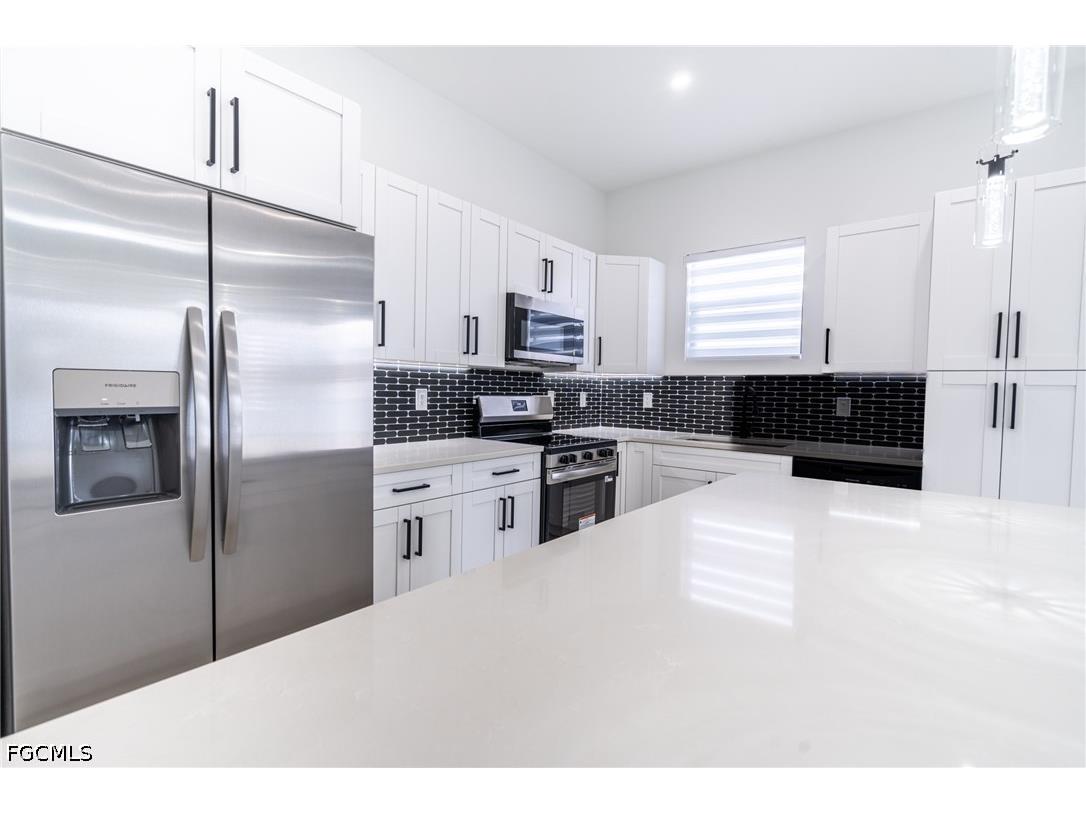 1142 Eclipse Street E Lehigh Acres FL 33974 2026025773 image12