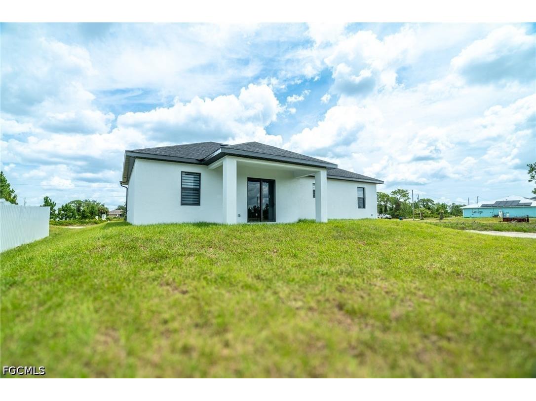 1142 Eclipse Street E Lehigh Acres FL 33974 2026025773 image44